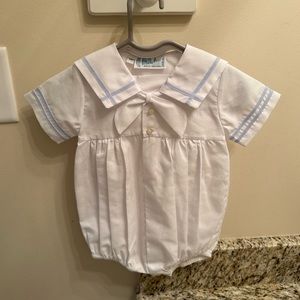 NWT Feltman Brothers Bubble and hat